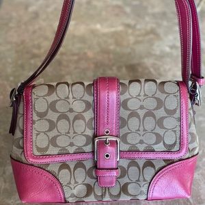 Classic Coach Bag - Pink Leather